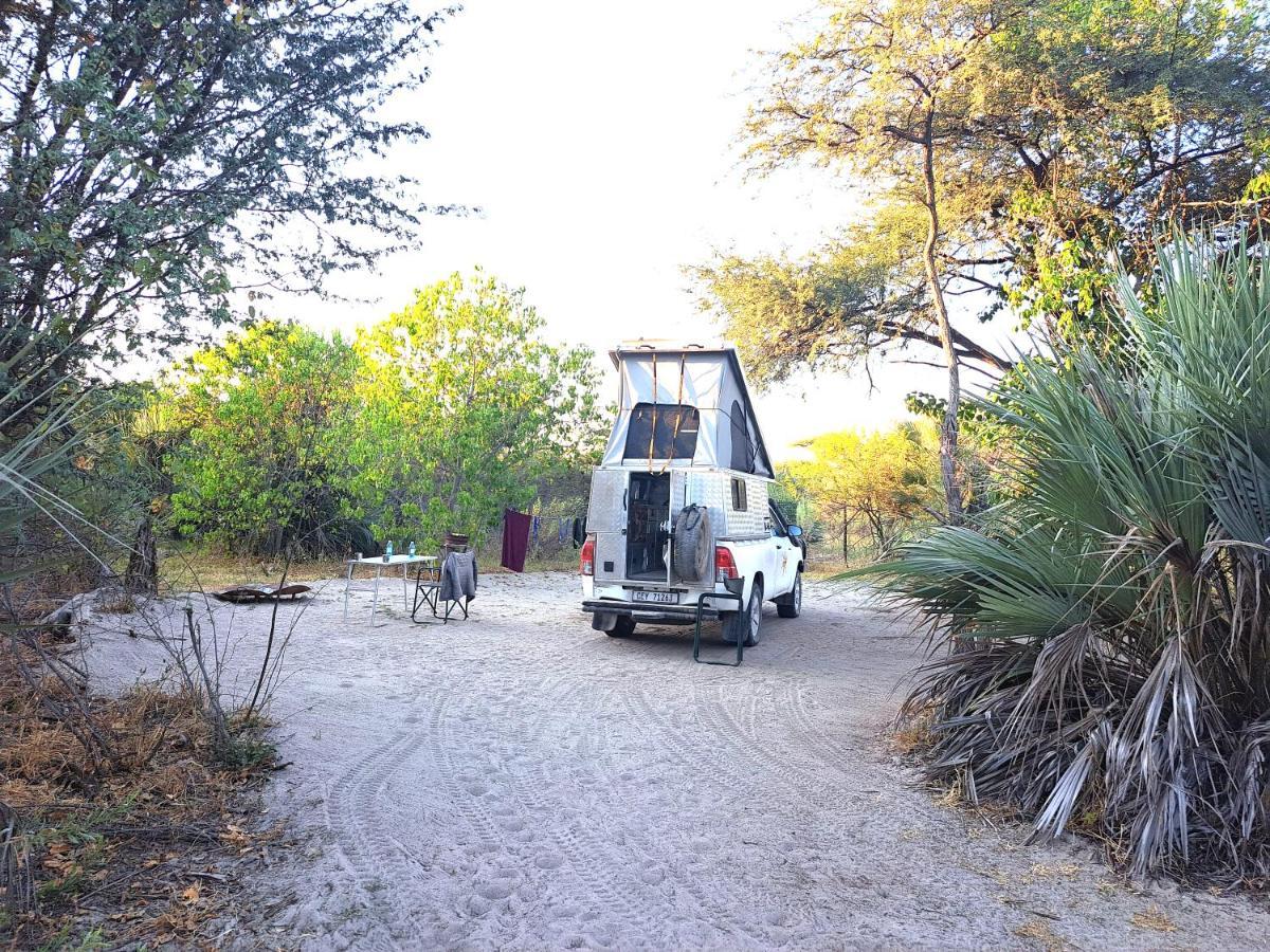 Semowi Lodge And Campsites Mirapene Exterior photo