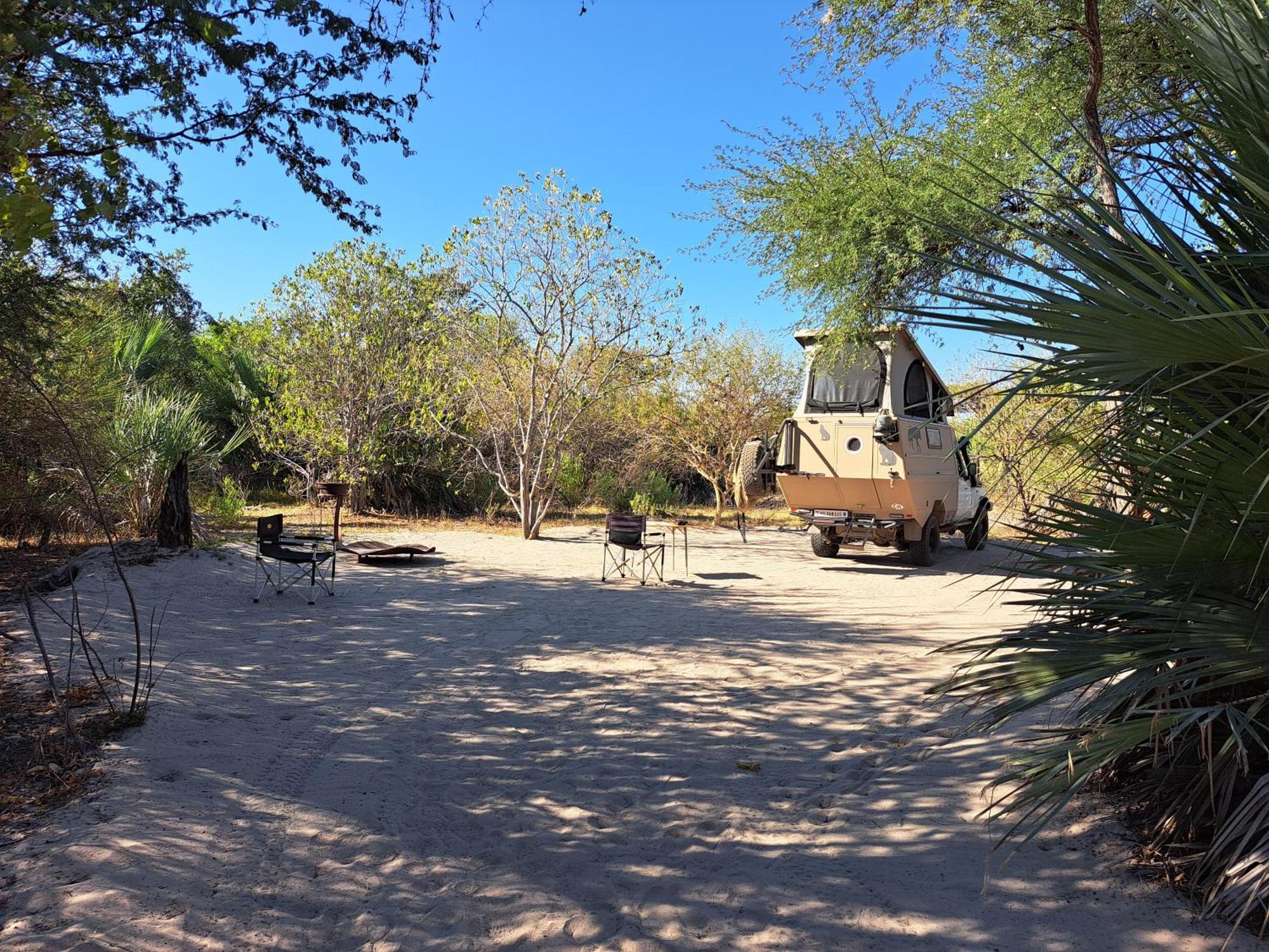 Semowi Lodge And Campsites Mirapene Room photo