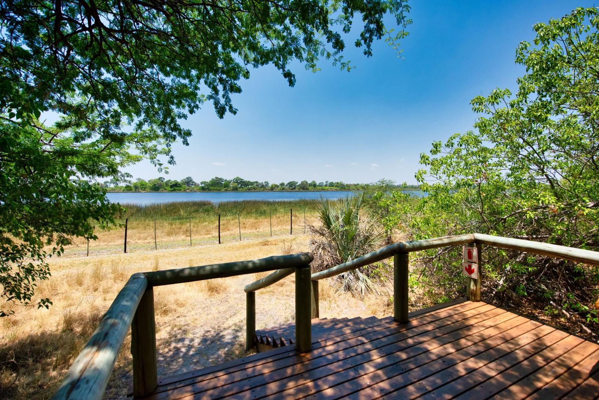 Semowi Lodge And Campsites Mirapene Room photo
